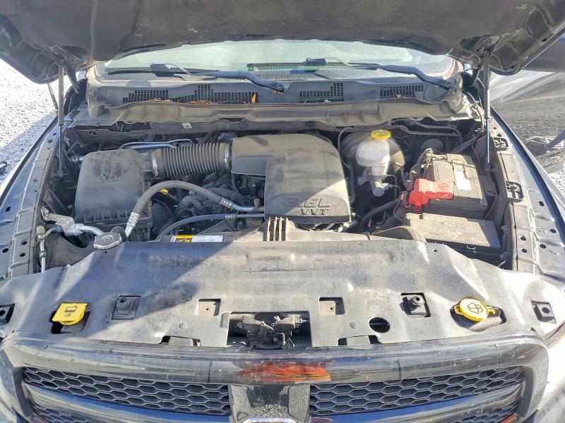 56260446 :رقم المزاد ، 1C6RR7FGXJS269212 vin ، 2018 Ram 1500 مزاد بيع