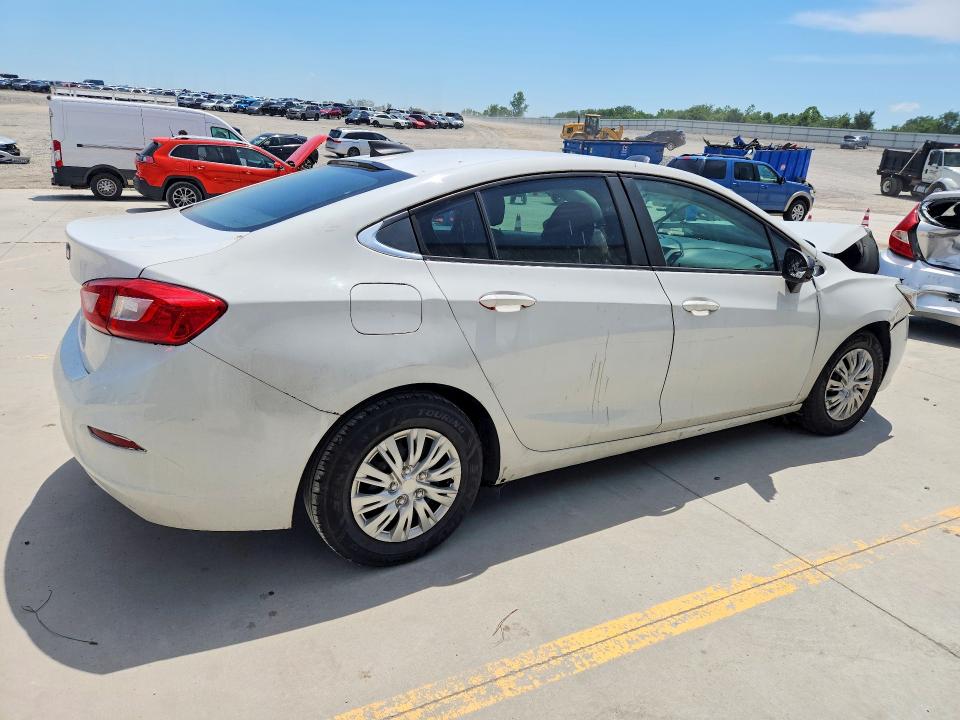 Продажа на аукционе авто 2018 Chevrolet Cruz, vin: 1G1BC5SMXJ7234760, номер лота: 57748116