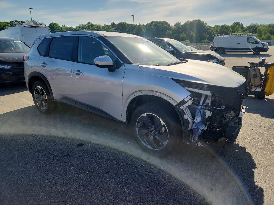 56128586 :رقم المزاد ، JN8BT3BB6SW416896 vin ، 2025 Nissan Rogue مزاد بيع