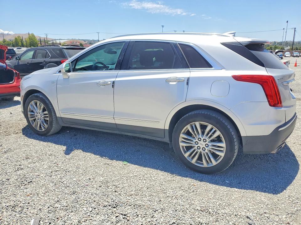 56697526 :رقم المزاد ، 1GYKNERS3JZ249282 vin ، 2018 Cadillac Xt5 مزاد بيع