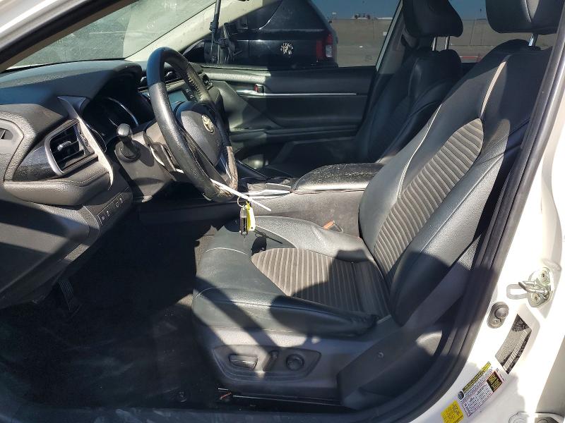 85623465 :رقم المزاد ، 4T1G11AK0LU906112 vin ، 2020 Toyota Camry مزاد بيع