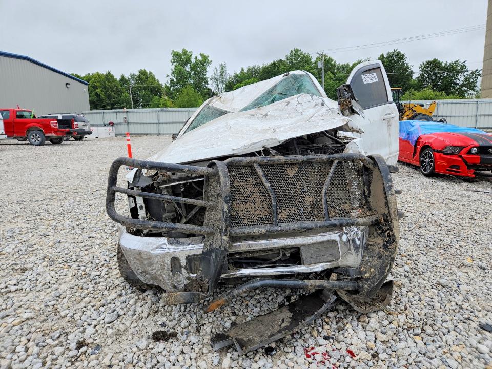 2015 Chevrolet Silverado მანქანა იყიდება აუქციონზე, vin: 1GC1KVE81FF548833, აუქციონის ნომერი: 58760976