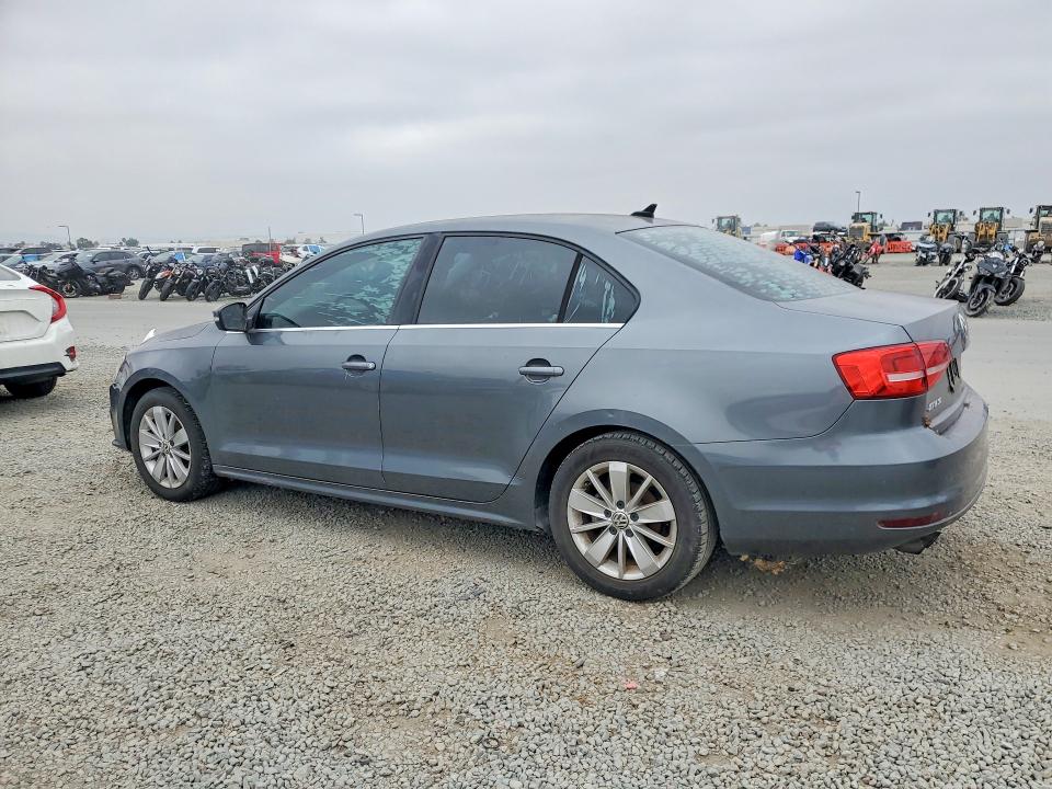 55809286 :رقم المزاد ، 3VWD17AJ2FM348111 vin ، 2015 Volkswagen Jetta مزاد بيع