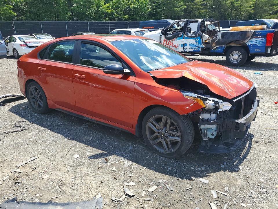 57043146 :رقم المزاد ، 3KPF34AD1ME296380 vin ، 2021 Kia Forte مزاد بيع