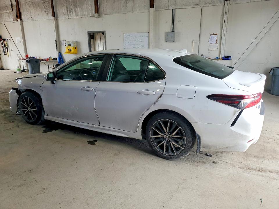 Продаж на аукціоні авто 2022 Toyota Camry, vin: 4T1T11AKXNU646545, номер лоту: 57046036