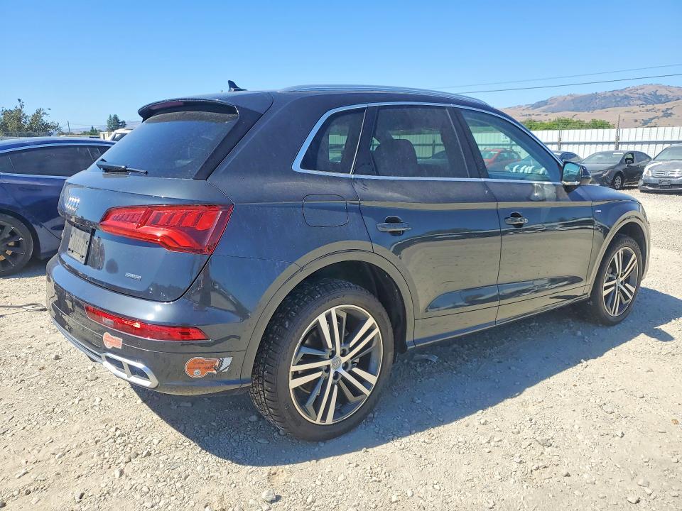 57059016 :رقم المزاد ، WA1E2AFY7L2062596 vin ، 2020 Audi Q5 E مزاد بيع