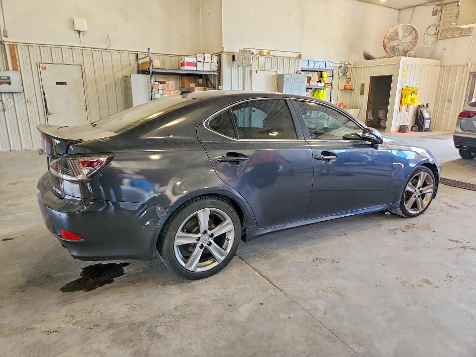 Продажа на аукционе авто 2011 Lexus Is, vin: JTHBF5C20B5141558, номер лота: 55784536