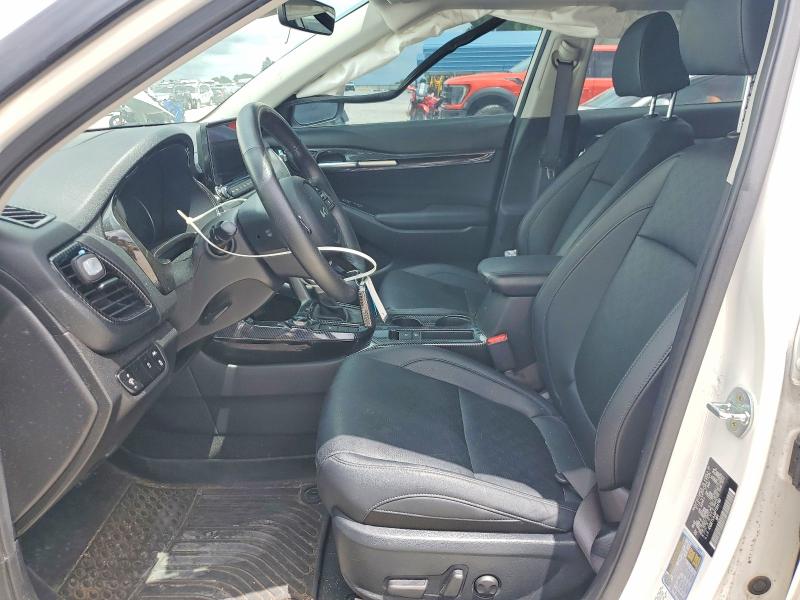 2023 Kia Seltos მანქანა იყიდება აუქციონზე, vin: KNDETCA20P7354780, აუქციონის ნომერი: 55935726