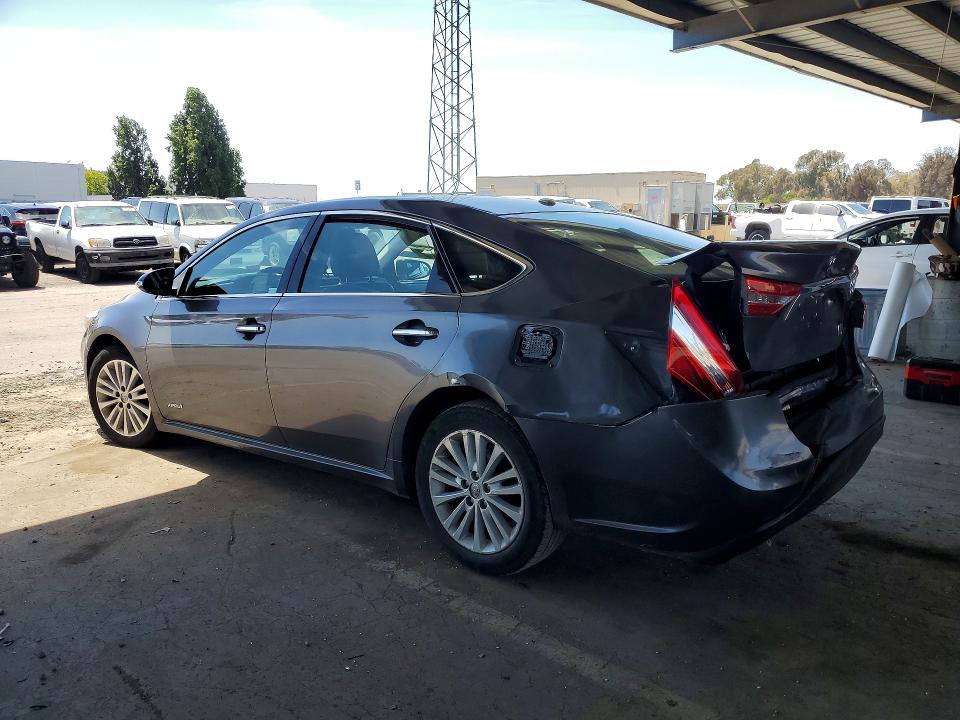 55842186 :رقم المزاد ، 4T1BD1EB1FU041389 vin ، 2015 Toyota Avalon Hybrid مزاد بيع