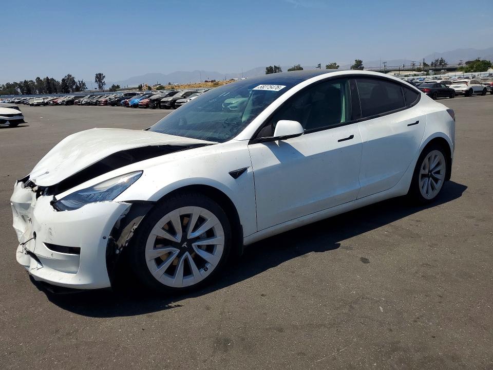 Auction sale of the 2022 Tesla Model 3, vin: 5YJ3E1EA8NF245899, lot number: 58275476