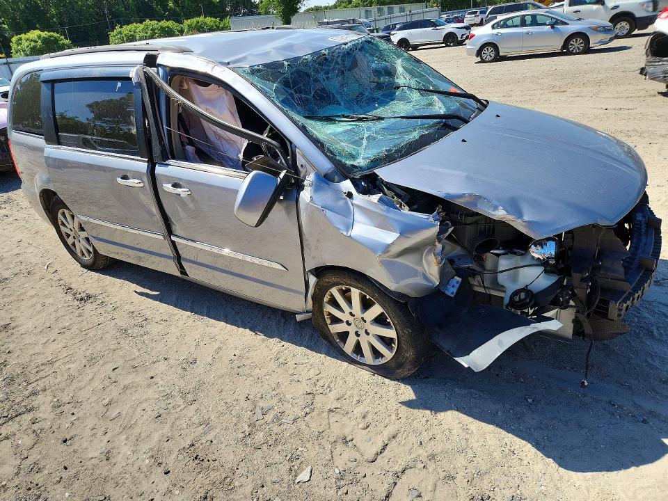 Продаж на аукціоні авто 2015 Chrysler Town & Country, vin: 2C4RC1BG0FR629481, номер лоту: 55398426