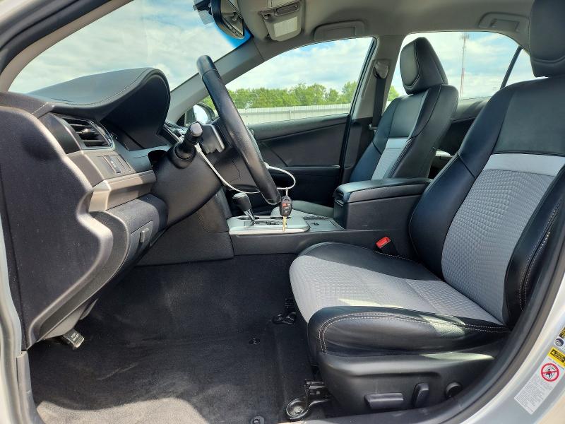 57471736 :رقم المزاد ، 4T1BF1FK7CU609567 vin ، 2012 Toyota Camry مزاد بيع