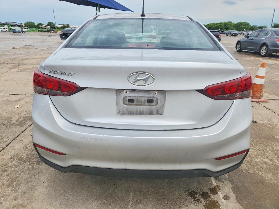 2020 Hyundai Accent მანქანა იყიდება აუქციონზე, vin: 3KPC24A68LE113336, აუქციონის ნომერი: 57915126