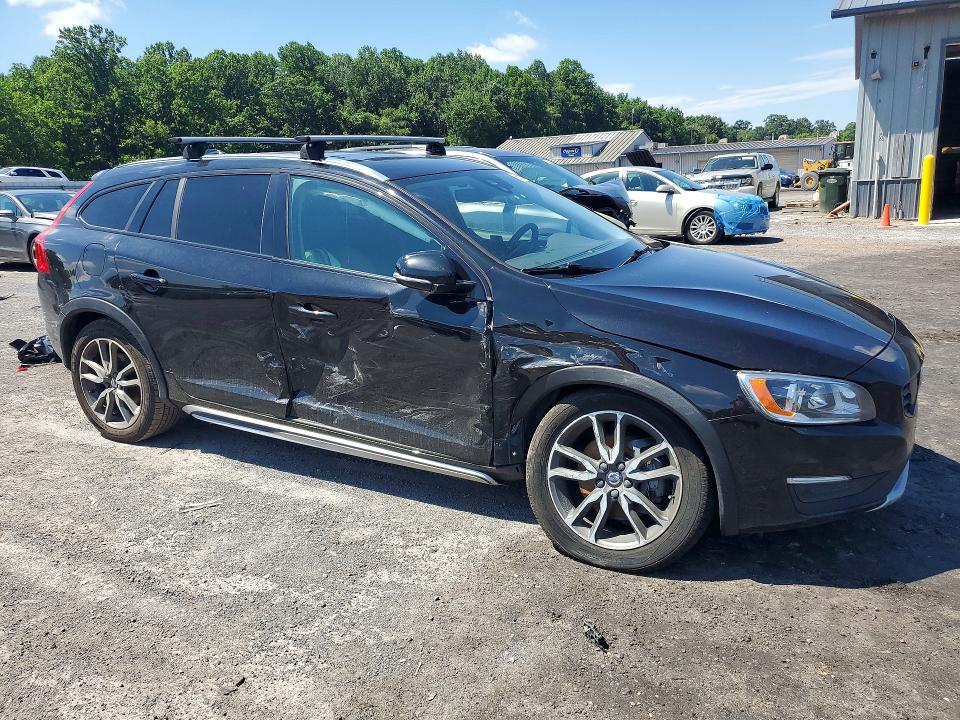 56184736 :رقم المزاد ، YV440MWK5H1041129 vin ، 2017 Volvo V60 Cross Country مزاد بيع