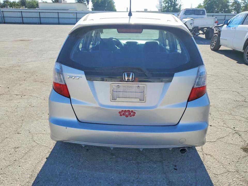 Продаж на аукціоні авто 2013 Honda Fit, vin: JHMGE8H56DC013109, номер лоту: 55628286