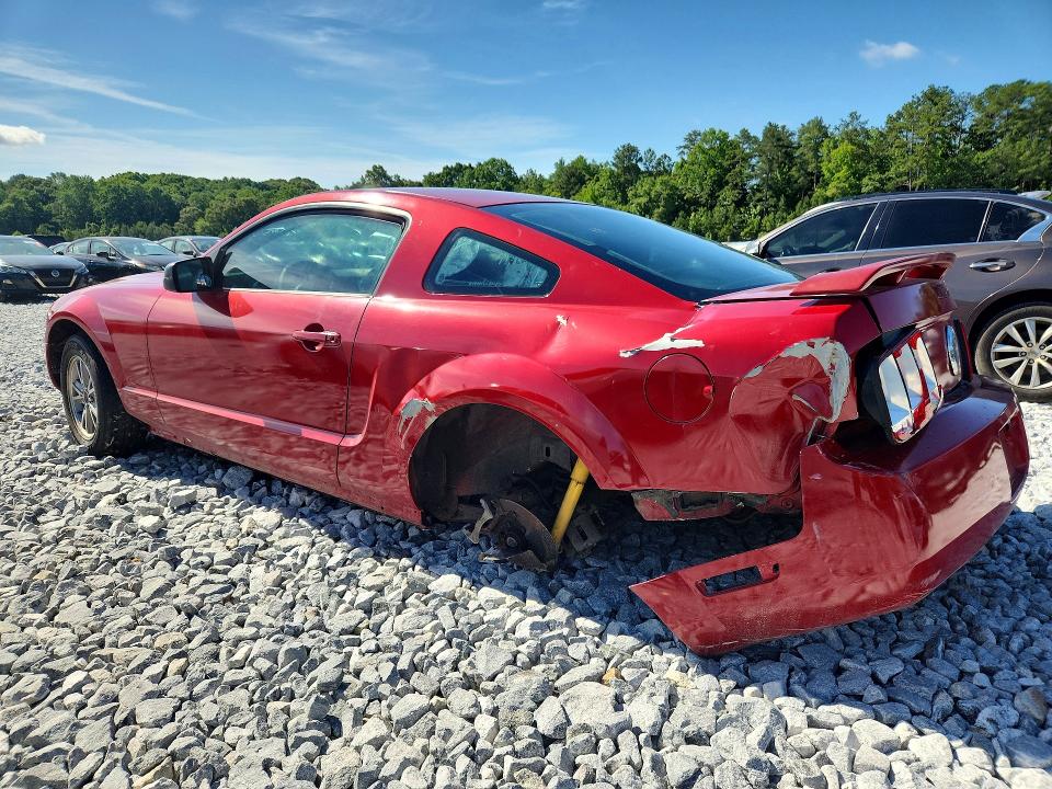 2005 Ford Mustang მანქანა იყიდება აუქციონზე, vin: 1ZVFT80N155116312, აუქციონის ნომერი: 57465116