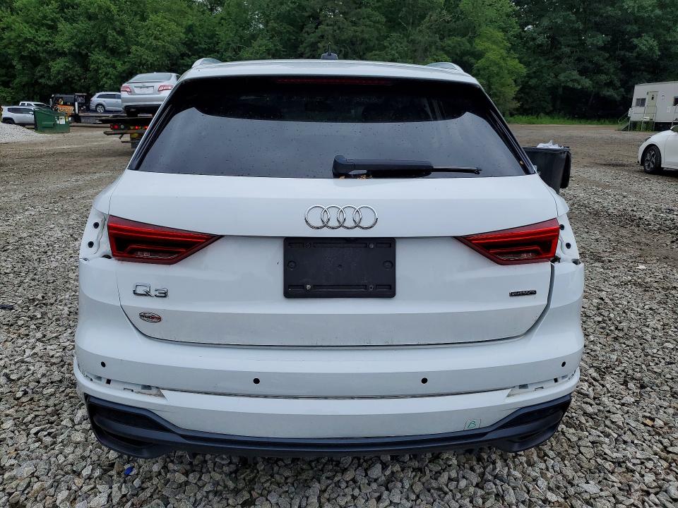58069126 :رقم المزاد ، WA1DECF35L1060158 vin ، 2020 Audi Q3 مزاد بيع