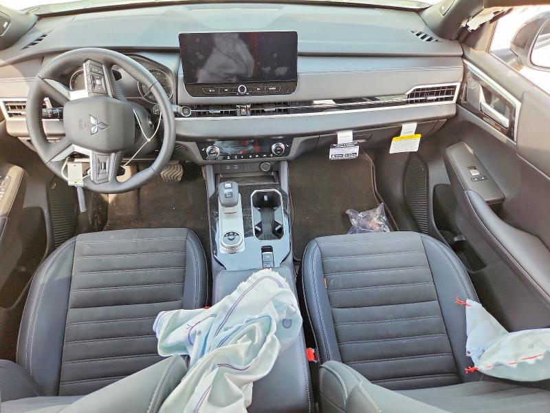 2026 Mitsubishi Outlander მანქანა იყიდება აუქციონზე, vin: JA4J3VABXTZ028892, აუქციონის ნომერი: 56359246