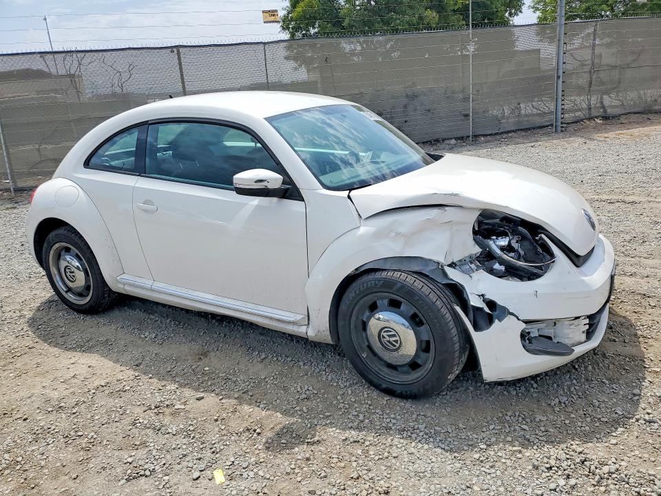 2012 Volkswagen Beetle მანქანა იყიდება აუქციონზე, vin: 3VWJP7AT3CM614203, აუქციონის ნომერი: 58461106
