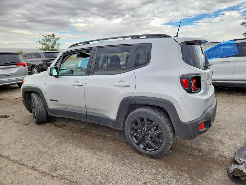 58751266 :رقم المزاد ، ZACCJABB0JPH32221 vin ، 2018 Jeep Renegade مزاد بيع