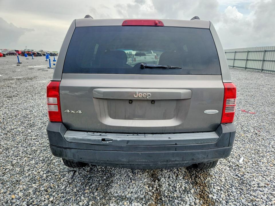 57957936 :رقم المزاد ، 1J4NF1GB9BD276958 vin ، 2011 Jeep Patriot مزاد بيع