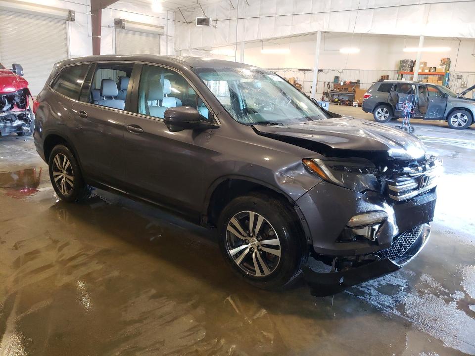 41634756 :رقم المزاد ، 5FNYF6H55JB005489 vin ، 2018 Honda Pilot مزاد بيع
