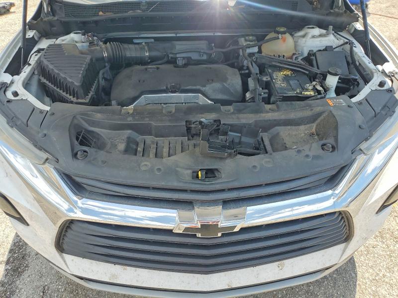 58570576 :رقم المزاد ، 3GNKBBRA5KS680071 vin ، 2019 Chevrolet Blazer مزاد بيع