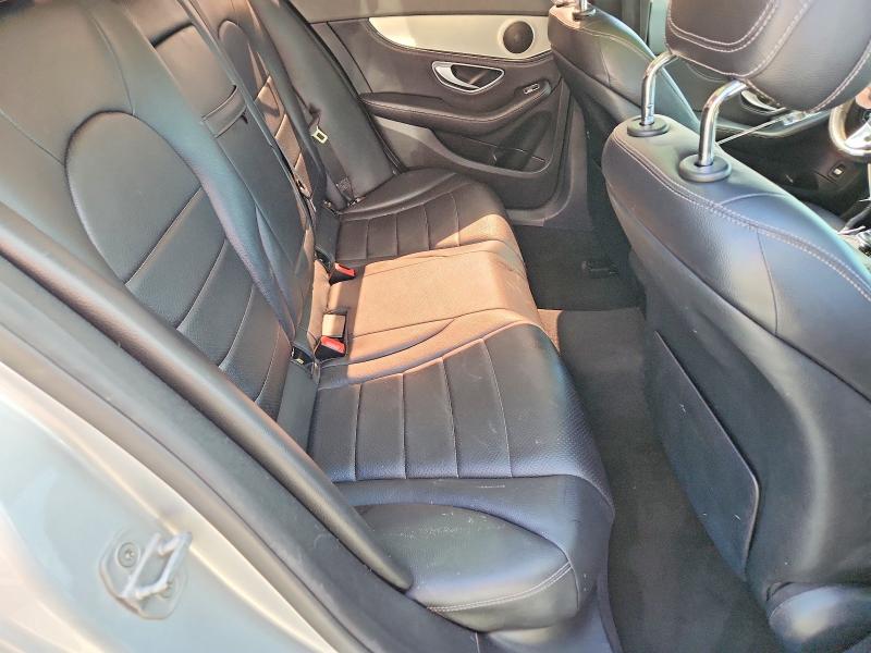 56687466 :رقم المزاد ، 55SWF4JB9FU080696 vin ، 2015 Mercedes-benz C مزاد بيع