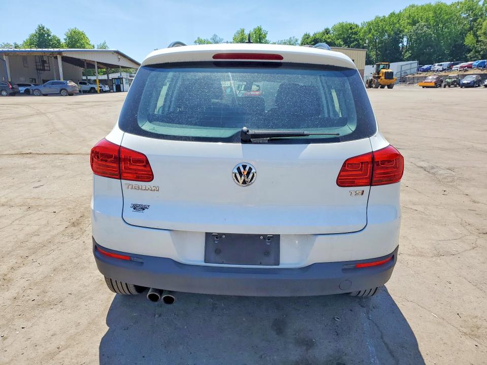 56263436 :رقم المزاد ، WVGAV7AX6GW570176 vin ، 2016 Volkswagen Tiguan مزاد بيع