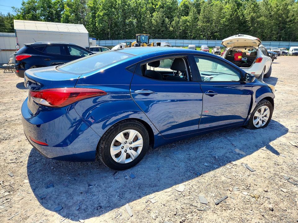 Продажа на аукционе авто 2016 Hyundai Elantra, vin: KMHDH4AE3GU607407, номер лота: 55698026