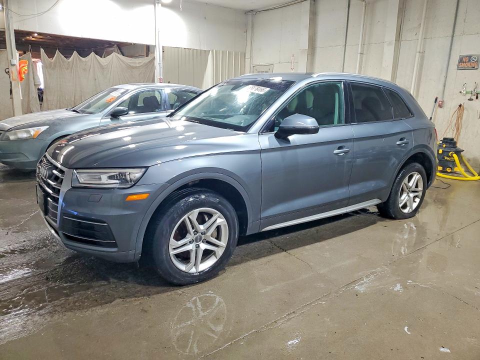 55878466 :رقم المزاد ، WA1ANAFY2J2150443 vin ، 2018 Audi Q5 مزاد بيع