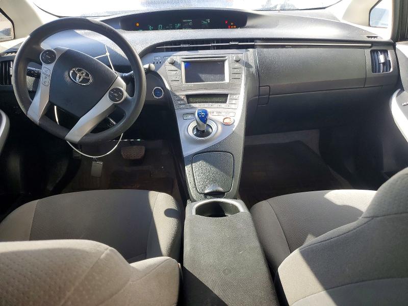 54902036 :رقم المزاد ، JTDKN3DUXF0425257 vin ، 2015 Toyota Prius مزاد بيع