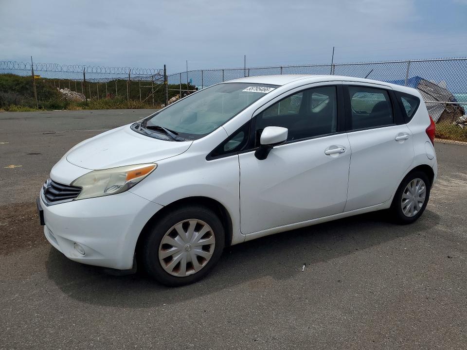 55795466 :رقم المزاد ، 3N1CE2CP2FL427570 vin ، 2015 Nissan Versa Note مزاد بيع