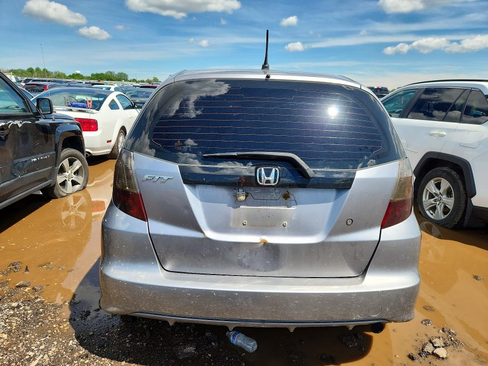 2009 Honda Fit მანქანა იყიდება აუქციონზე, vin: JHMGE88229S006161, აუქციონის ნომერი: 57714666