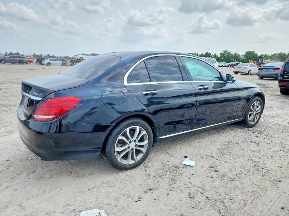 58464586 :رقم المزاد ، 55SWF4KB7FU002710 vin ، 2015 Mercedes-benz C مزاد بيع