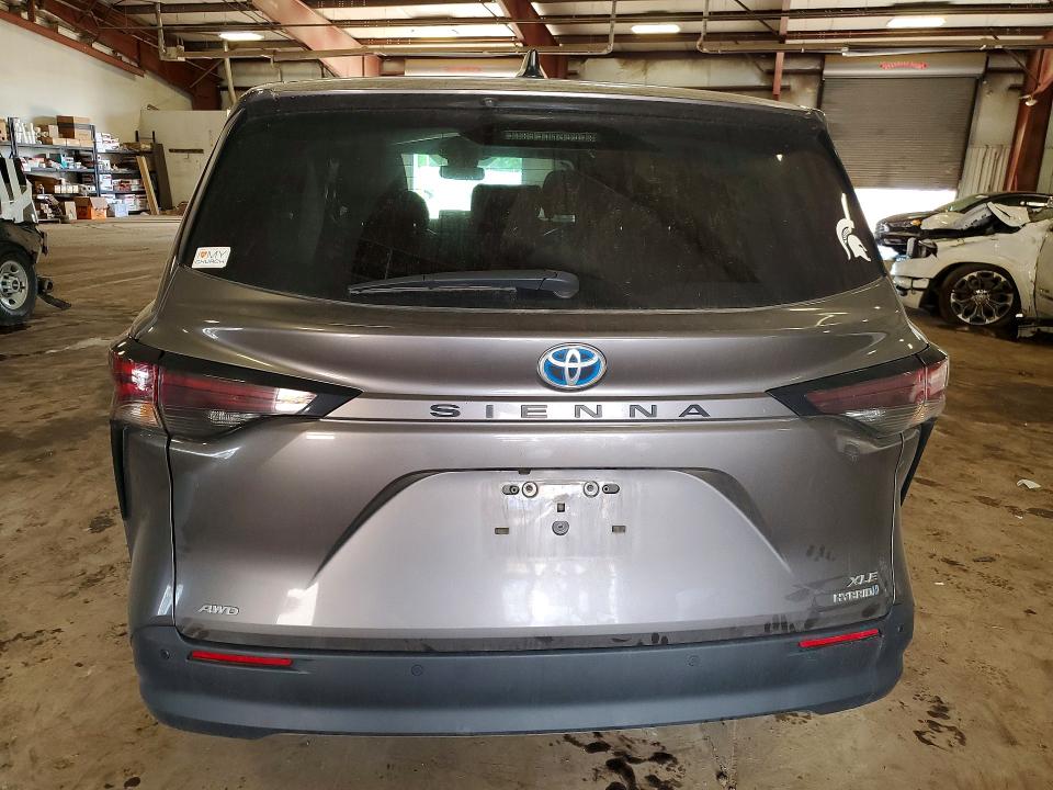 Продажа на аукционе авто 2024 Toyota Sienna, vin: 5TDYSKFC1RS118806, номер лота: 55496476