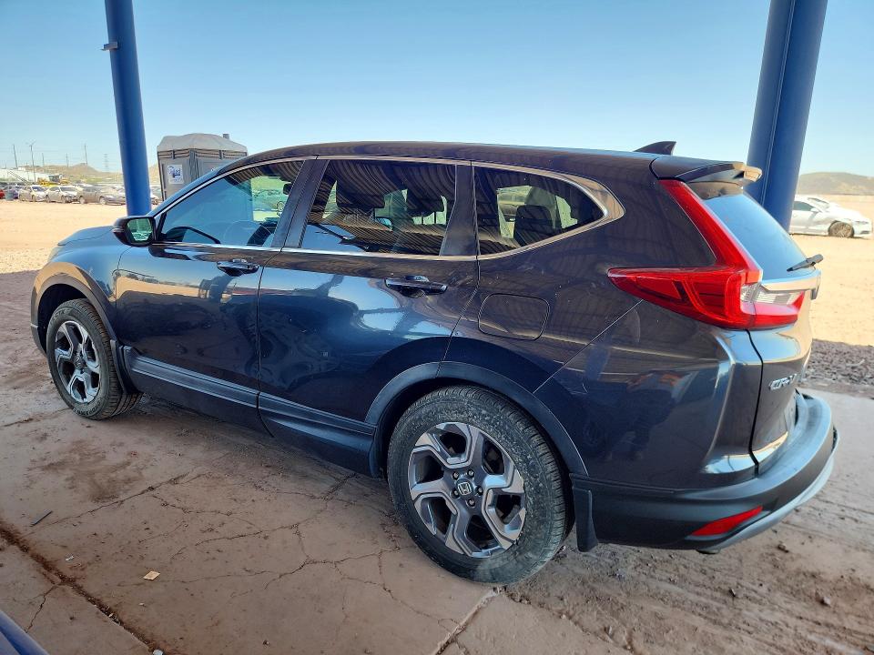 Продаж на аукціоні авто 2018 Honda Cr-v, vin: 7FARW2H82JE028482, номер лоту: 55995966