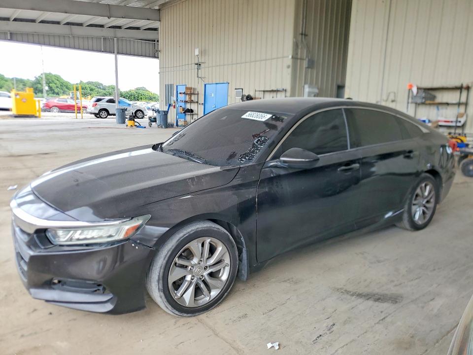 2018 Honda Accord მანქანა იყიდება აუქციონზე, vin: 1HGCV1F14JA075141, აუქციონის ნომერი: 56828066