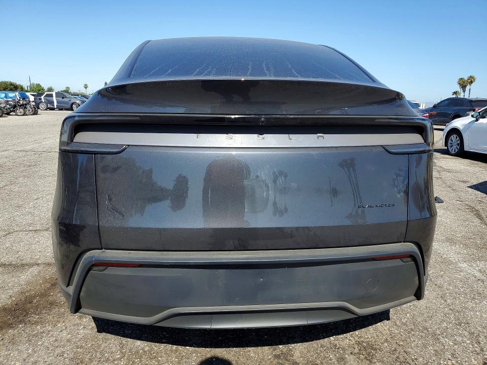2026 Tesla Model Y მანქანა იყიდება აუქციონზე, vin: 7SAYGDEE4TF634365, აუქციონის ნომერი: 57419376