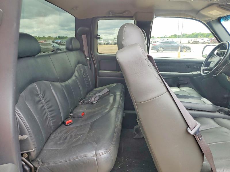 57021776 :رقم المزاد ، 2GTEC19T821370152 vin ، 2002 Gmc New Sierra مزاد بيع