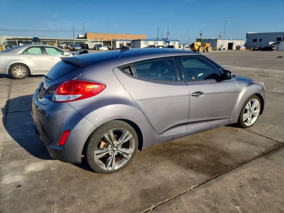 Продаж на аукціоні авто 2017 Hyundai Veloster, vin: KMHTC6AD1HU314443, номер лоту: 57902356