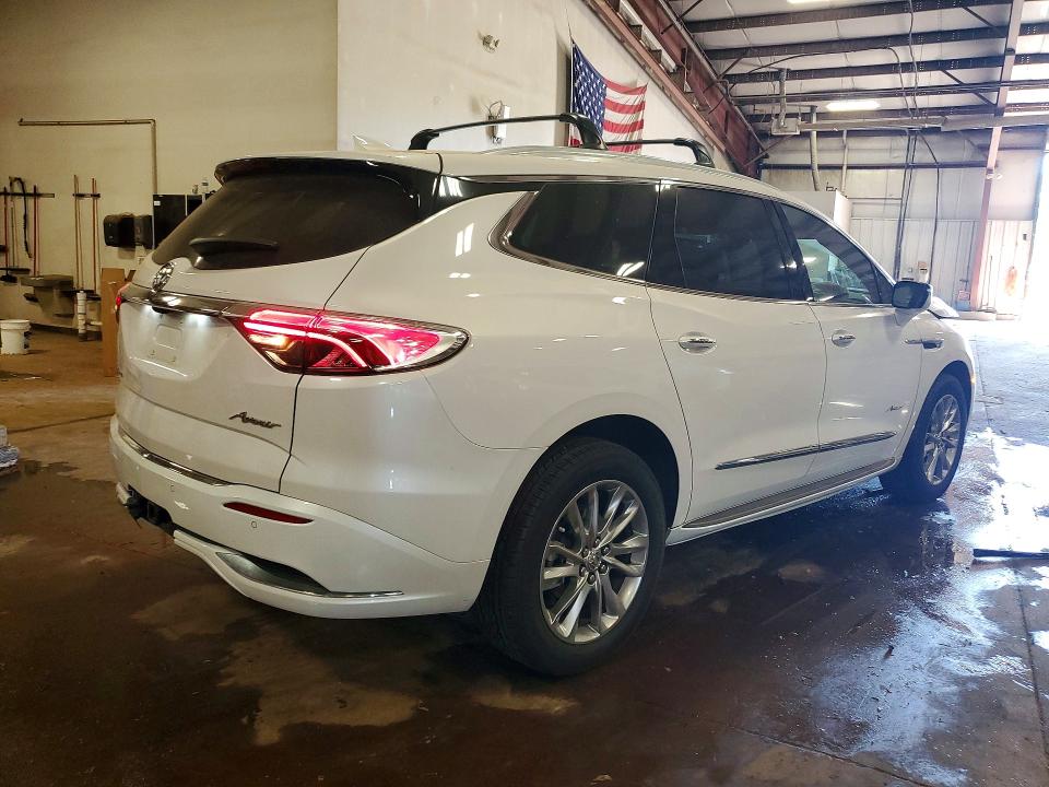 Продажа на аукционе авто 2023 Buick Enclave, vin: 5GAEVCKW3PJ136980, номер лота: 55514526
