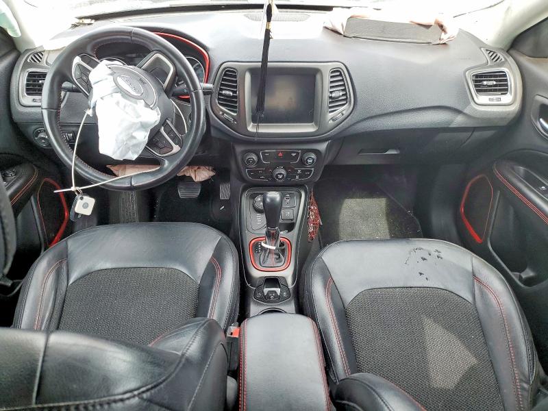 2019 Jeep Compass მანქანა იყიდება აუქციონზე, vin: 3C4NJDDB7KT618007, აუქციონის ნომერი: 58019786