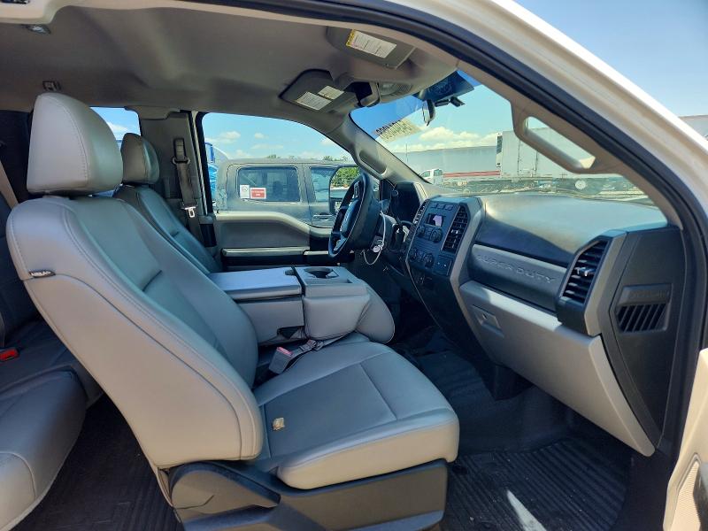 54944866 :رقم المزاد ، 1FD7X2A63JEB53125 vin ، 2018 Ford F250 مزاد بيع