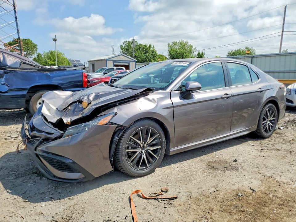 58335196 :رقم المزاد ، 4T1T11BK3PU083114 vin ، 2023 Toyota Camry مزاد بيع
