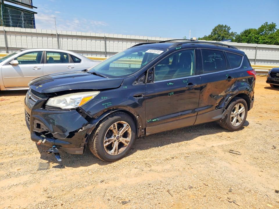 2015 Ford Escape მანქანა იყიდება აუქციონზე, vin: 1FMCU0G97FUB70052, აუქციონის ნომერი: 54975316