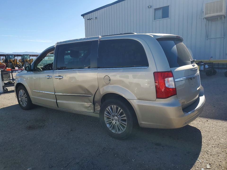 58077016 :رقم المزاد ، 2C4RC1CG4FR573320 vin ، 2015 Chrysler Town & Country مزاد بيع