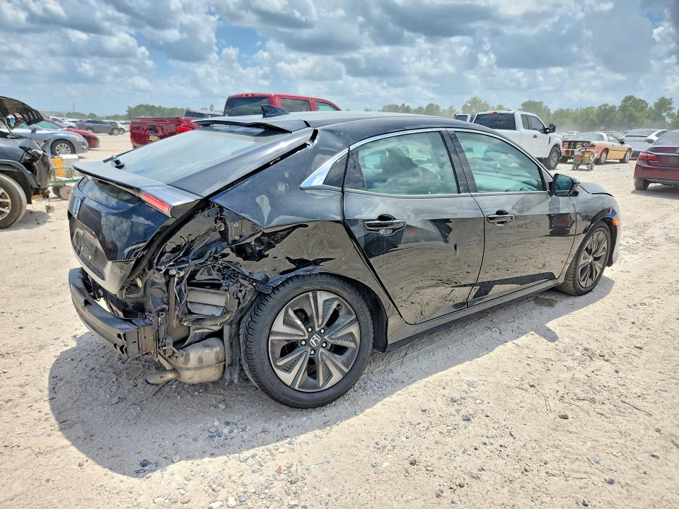 58636096 :رقم المزاد ، SHHFK7H59JU429670 vin ، 2018 Honda Civic مزاد بيع