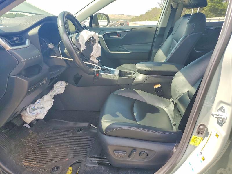 57542266 :رقم المزاد ، JTMA1RFV2MD074771 vin ، 2021 Toyota Rav4 مزاد بيع