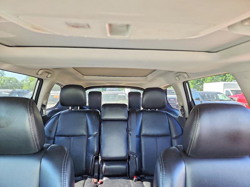 55779326 :رقم المزاد ، 5N1DR2MM5JC621701 vin ، 2018 Nissan Pathfinder مزاد بيع